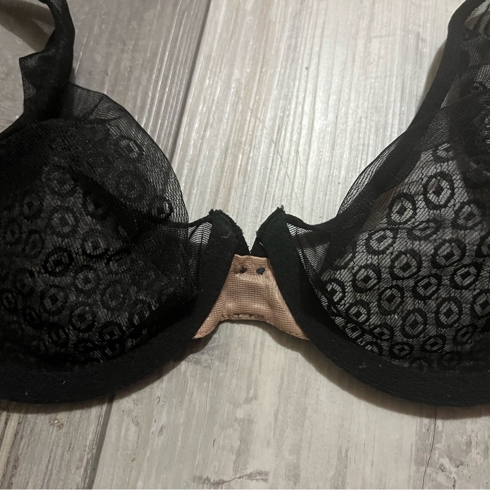 Victoria Secret Unlined Demi Bra Size 32D